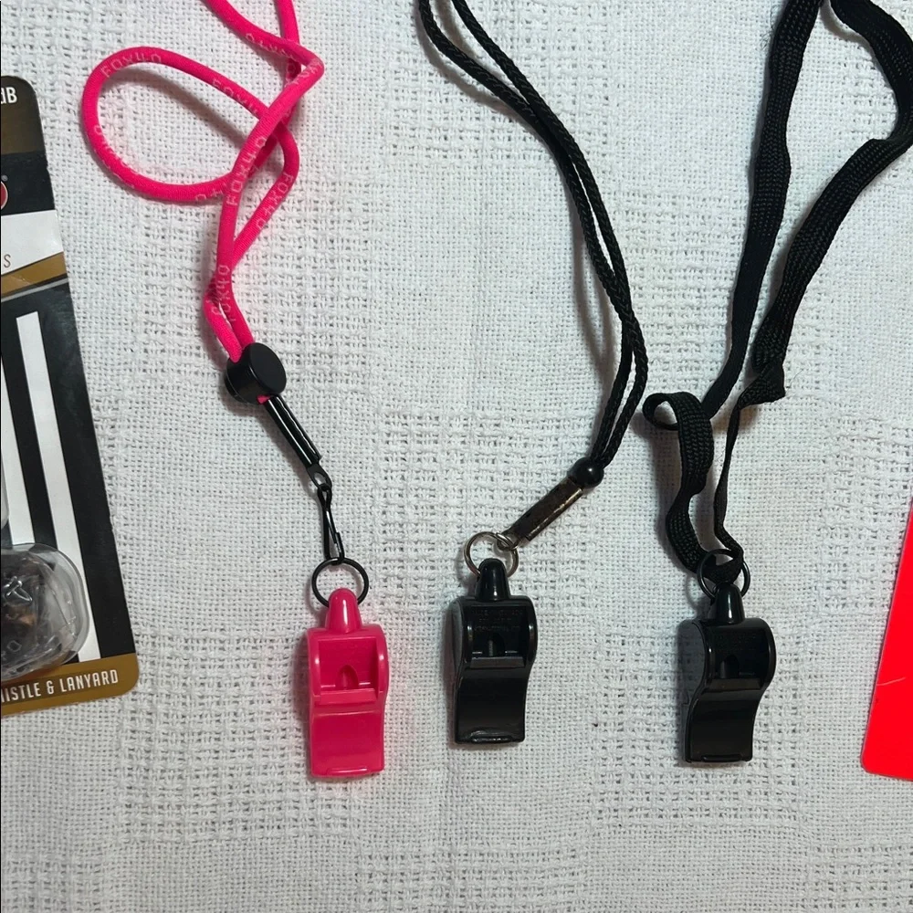 Fox 40 Whistle and Card Set with Pink Lanyard - Picture 5 of 6